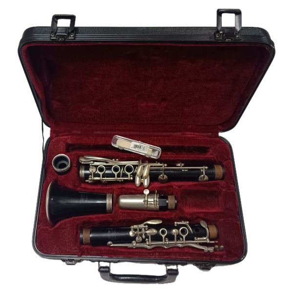 Clarinete Yamaha YCL 26 II Japão Sapatilhas Novas Boquilha Júpiter Estojo